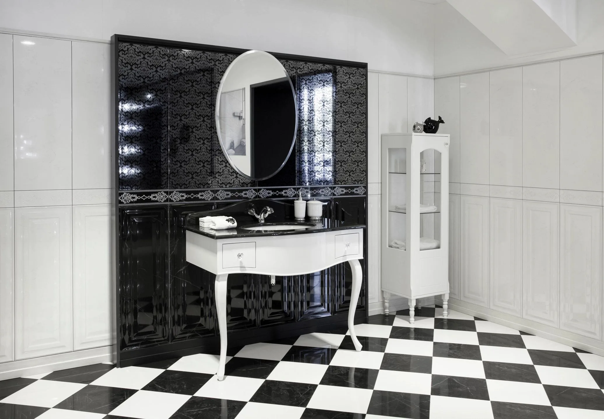 A spotless black and white restroom, expertly cleaned through hotel cleaning services.